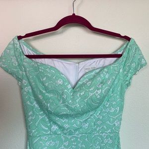 Bisou Bisou odd shoulder lacey mint green dress